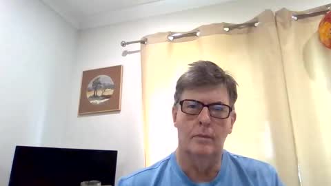 Desmon1958 online show from January 8, 2026, 11:29 pm