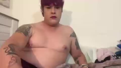 Snapshot of desmondks chatting on October 15, 2025, 9:20 am Dezmond online show from October 15, 2025, 9:20 am