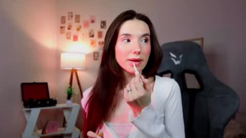 Maya online show from January 16, 2026, 4:49 am