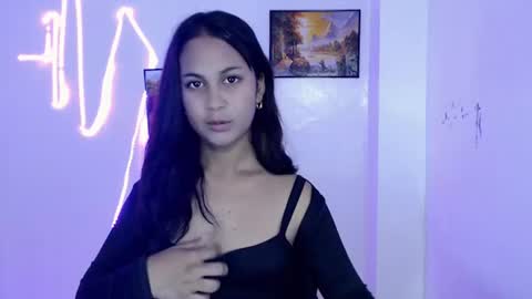 Snapshot of dess_morena chatting on July 3, 2026, 9:48 am Dess online show from July 3, 2026, 9:48 am