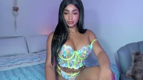 Destinne Mill online show from January 24, 2025, 3:02 pm