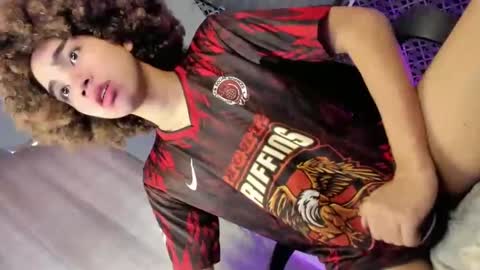 Snapshot of destinyrosexxx chatting on March 10, 2025, 1:23 am Chelsea online show from March 10, 2025, 1:23 am