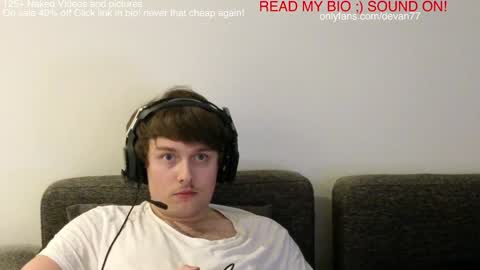 Snapshot of devantheplug chatting on December 30, 2024, 10:32 am Devan online show from December 30, 2024, 10:32 am