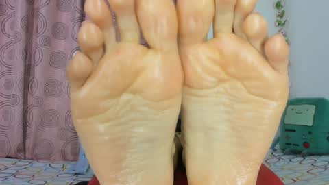 Snapshot of devilangel_29 chatting on December 12, 2024, 12:22 pm Johana online show from December 12, 2024, 12:22 pm