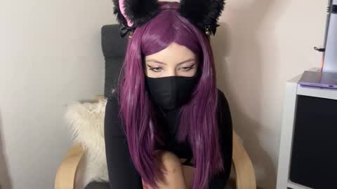 Snapshot of deviliaaa chatting on November 13, 2025, 1:21 pm Devil online show from November 13, 2025, 1:21 pm