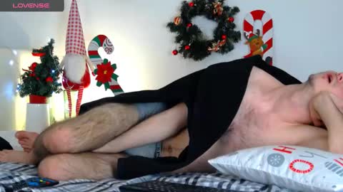 devin_ho online show from December 30, 2024, 10:45 pm