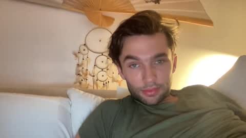 Snapshot of devyy333 chatting on December 30, 2024, 7:48 am devyy333 online show from December 30, 2024, 7:48 am