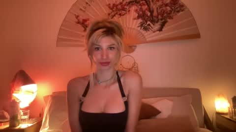 Snapshot of devyy333 chatting on January 28, 2025, 9:41 am devyy333 online show from January 28, 2025, 9:41 am