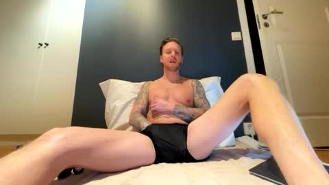 dex_moore online show from February 11, 2026, 4:34 pm