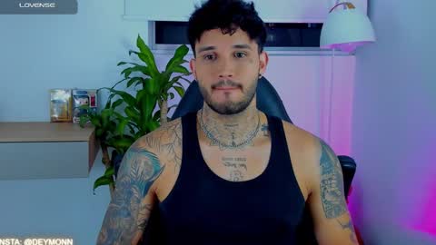 JULIAN online show from January 15, 2026, 11:41 pm