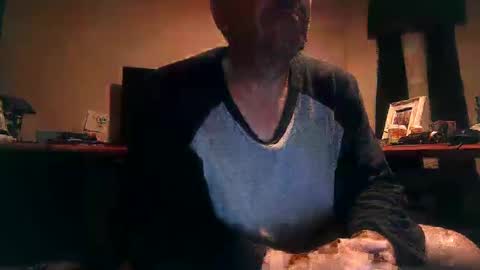 Snapshot of dfwgonewrong chatting on February 13, 2025, 7:13 am dfwgonewrong online show from February 13, 2025, 7:13 am