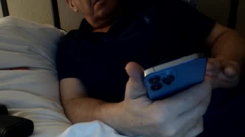 Snapshot of dfwgonewrong chatting on May 26, 2026, 5:36 am dfwgonewrong online show from May 26, 2026, 5:36 am