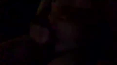 Snapshot of dg2498 chatting on December 21, 2025, 1:18 pm dg2498 online show from December 21, 2025, 1:18 pm