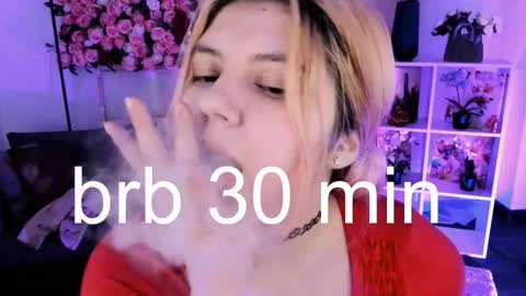 Dia online show from February 10, 2026, 10:25 pm