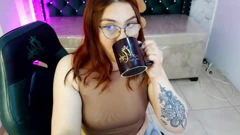 Snapshot of diamondfox_m chatting on April 2, 2026, 12:47 pm Your Diamond online show from April 2, 2026, 12:47 pm