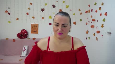 Diana online show from November 18, 2025, 6:18 am