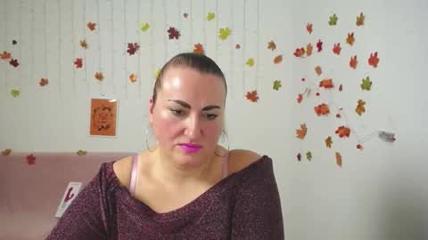 Diana online show from November 22, 2025, 6:40 pm