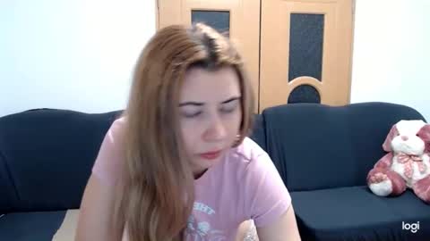 Snapshot of dianasmiey7 chatting on January 22, 2025, 10:40 am dianasmiey7 online show from January 22, 2025, 10:40 am