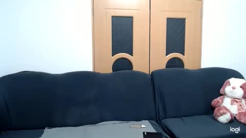 Snapshot of dianasmiey7 chatting on March 3, 2025, 4:46 pm dianasmiey7 online show from March 3, 2025, 4:46 pm