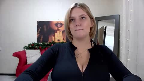 Diane Mills online show from November 30, 2025, 5:06 pm