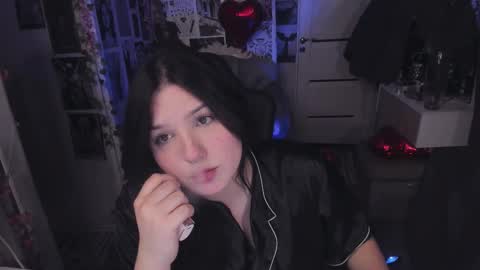 Snapshot of diasporaaa chatting on October 17, 2025, 1:53 am diasporaaa online show from October 17, 2025, 1:53 am