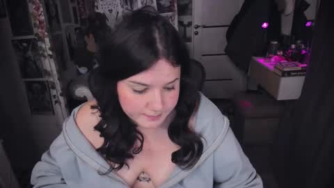 Snapshot of diasporaaa chatting on November 1, 2025, 2:46 am diasporaaa online show from November 1, 2025, 2:46 am