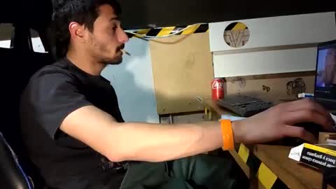 dick4play222 online show from March 2, 2025, 1:47 am