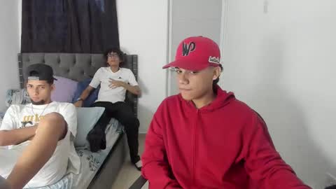 dick online show from November 10, 2025, 1:21 pm