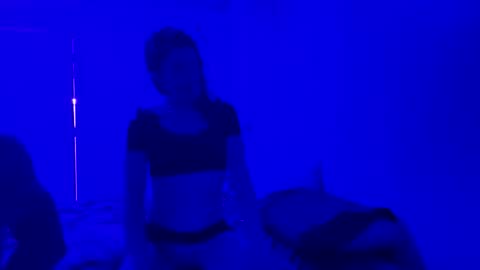 dickerdown1221 online show from December 20, 2025, 11:28 am