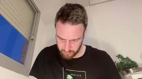 Im Julian  all cum shot videos here    online show from February 8, 2026, 6:39 am