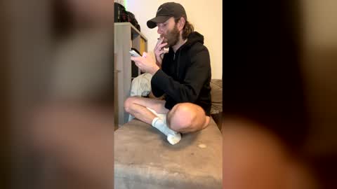 dickparceldick online show from February 1, 2026, 2:32 am