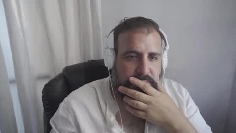 Snapshot of dicristalino chatting on December 18, 2025, 8:59 pm Cristian Dipolino online show from December 18, 2025, 8:59 pm