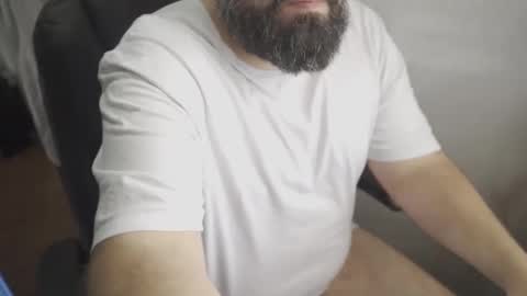 Snapshot of dicristalino chatting on February 9, 2026, 6:45 pm Cristian Dipolino online show from February 9, 2026, 6:45 pm