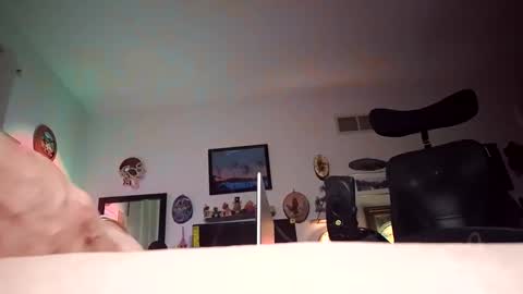 Dug 53 online show from October 22, 2025, 1:39 am