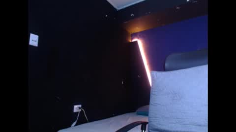 Diego online show from February 28, 2025, 2:42 pm