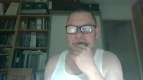 dierenfeld online show from March 31, 2026, 9:15 pm