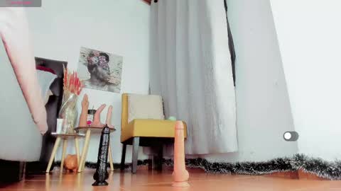 difiortiffany online show from May 1, 2026, 3:22 am