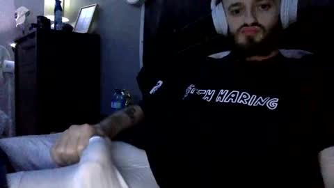 Snapshot of digbicknik chatting on February 9, 2025, 12:17 am digbicknik online show from February 9, 2025, 12:17 am