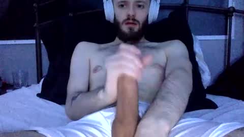 Snapshot of digbicknik chatting on February 9, 2025, 3:22 am digbicknik online show from February 9, 2025, 3:22 am