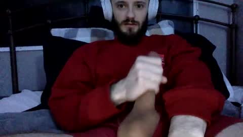 Snapshot of digbicknik chatting on February 14, 2025, 8:10 am digbicknik online show from February 14, 2025, 8:10 am