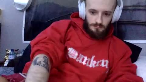 Snapshot of digbicknik chatting on February 14, 2025, 7:12 pm digbicknik online show from February 14, 2025, 7:12 pm