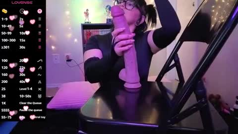 Snapshot of digitaldiamondxo chatting on March 27, 2026, 5:23 pm DigitalDiamondXO online show from March 27, 2026, 5:23 pm