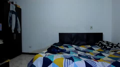 diiego_xxx online show from March 23, 2026, 5:06 pm