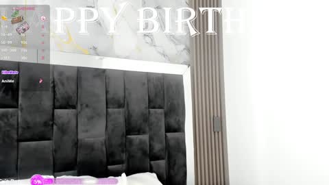 dikey_18 online show from January 14, 2025, 7:53 pm