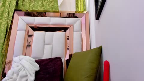 dilan_scootk_ online show from February 5, 2025, 2:26 pm