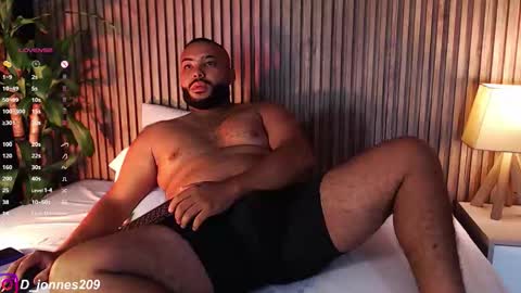 DilanJonnes online show from September 14, 2025, 3:00 pm