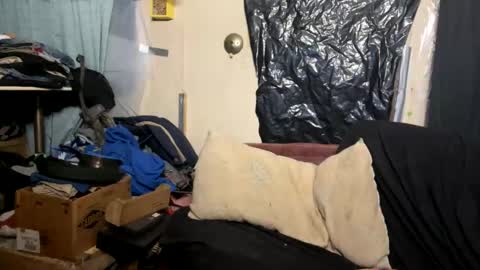 Daddy online show from December 15, 2025, 1:10 am