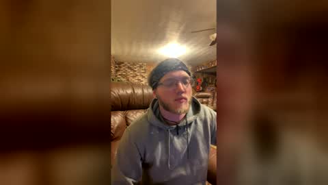 Daddy online show from February 8, 2026, 5:22 am