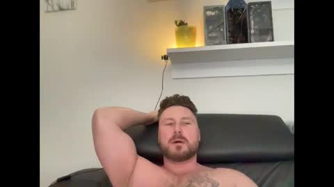 dilliding online show from March 12, 2025, 11:09 am