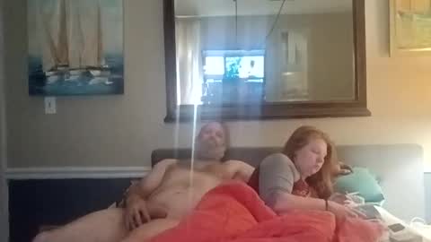 Snapshot of dilligafsex chatting on April 1, 2026, 4:48 pm dilligafsex online show from April 1, 2026, 4:48 pm